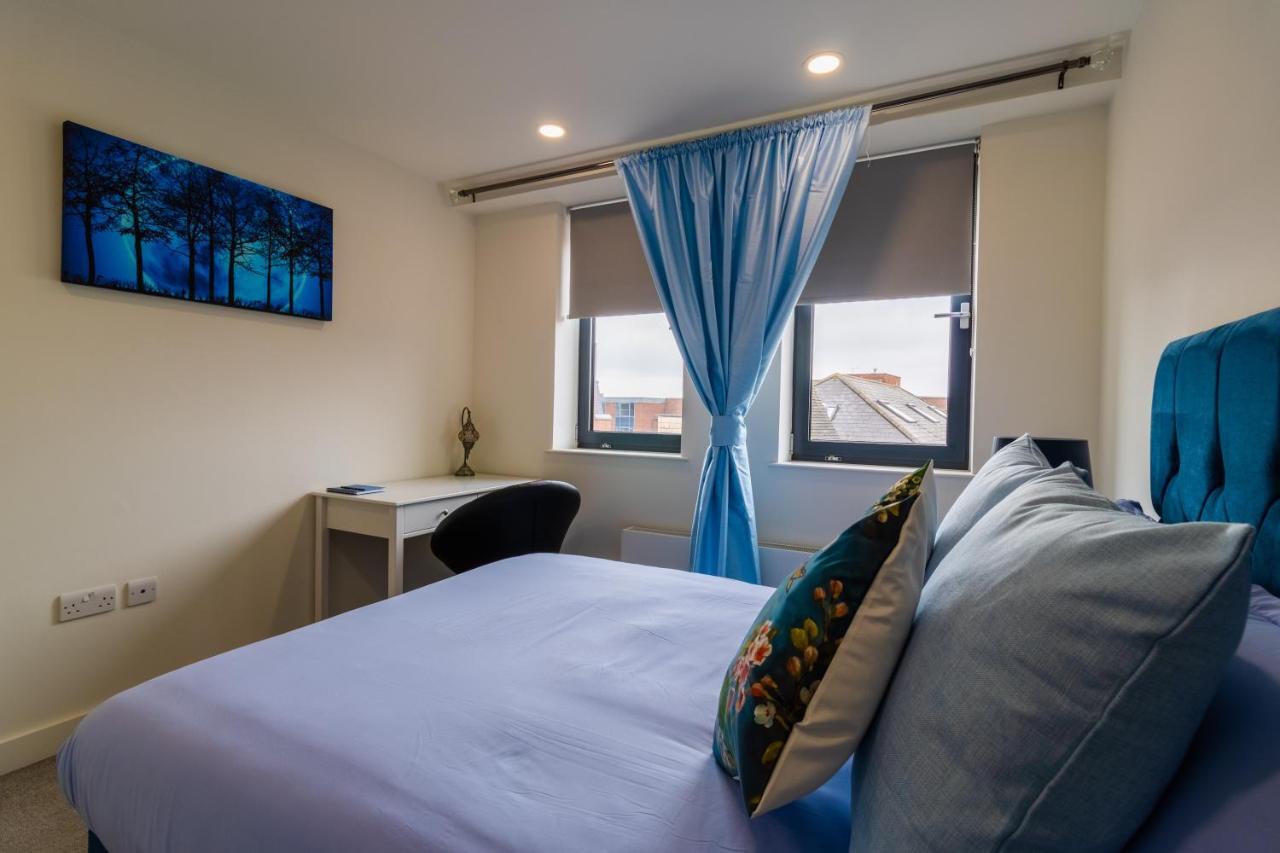 Virexxa Bedford Centre - Executive Suite - 2Bed Flat With Free Parking & Gym Buitenkant foto