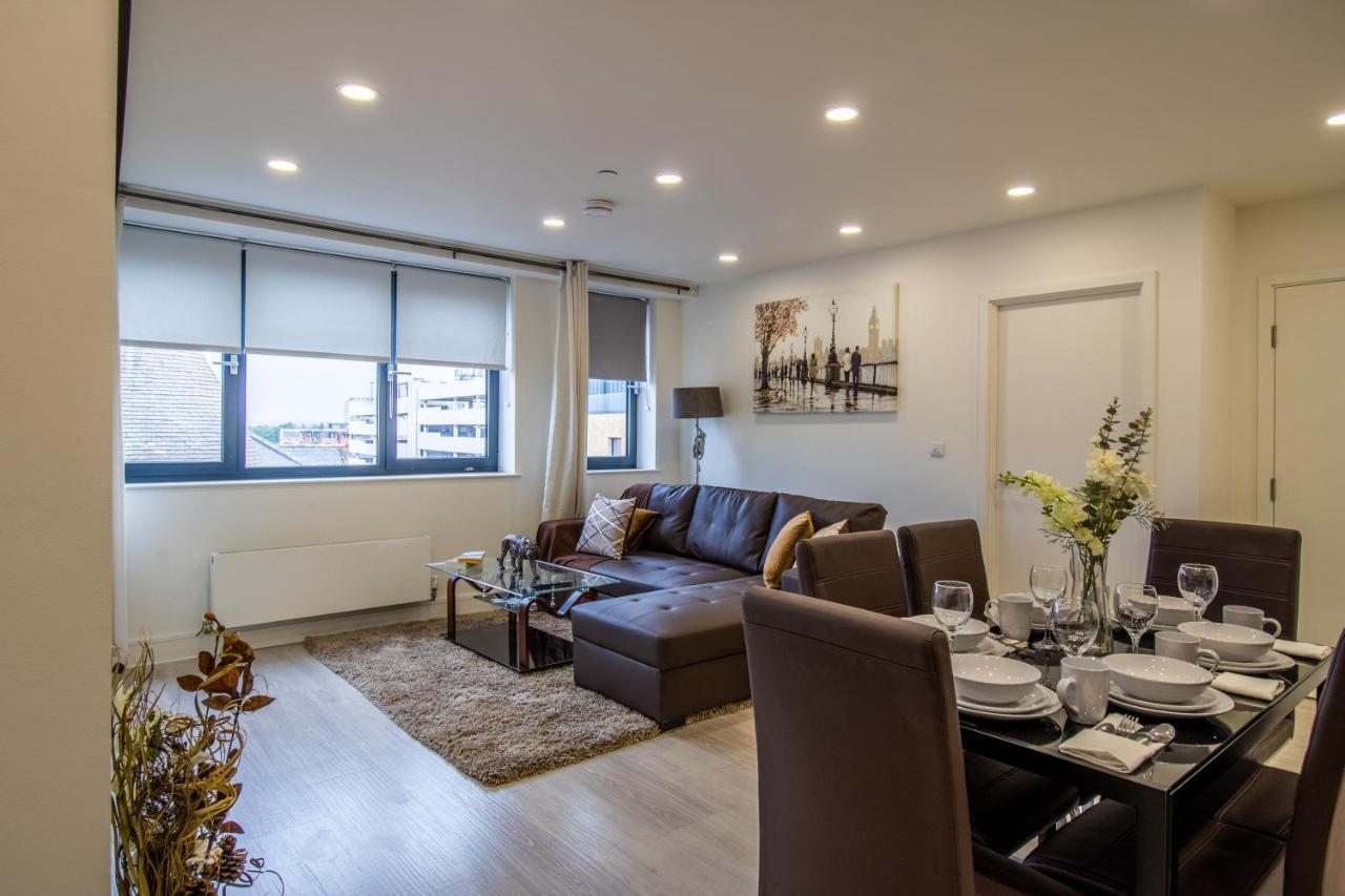 Virexxa Bedford Centre - Executive Suite - 2Bed Flat With Free Parking & Gym Buitenkant foto