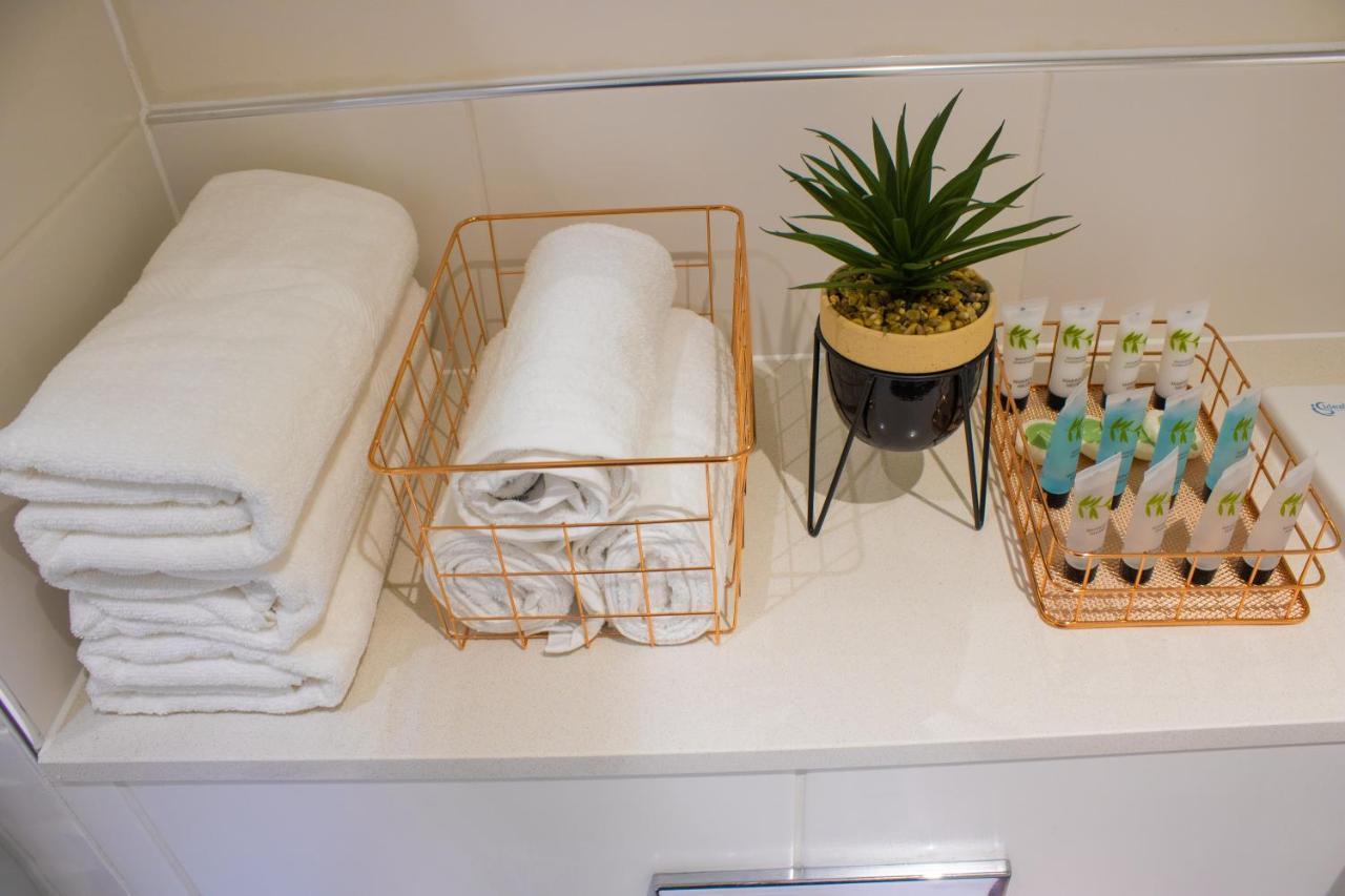 Virexxa Bedford Centre - Executive Suite - 2Bed Flat With Free Parking & Gym Buitenkant foto