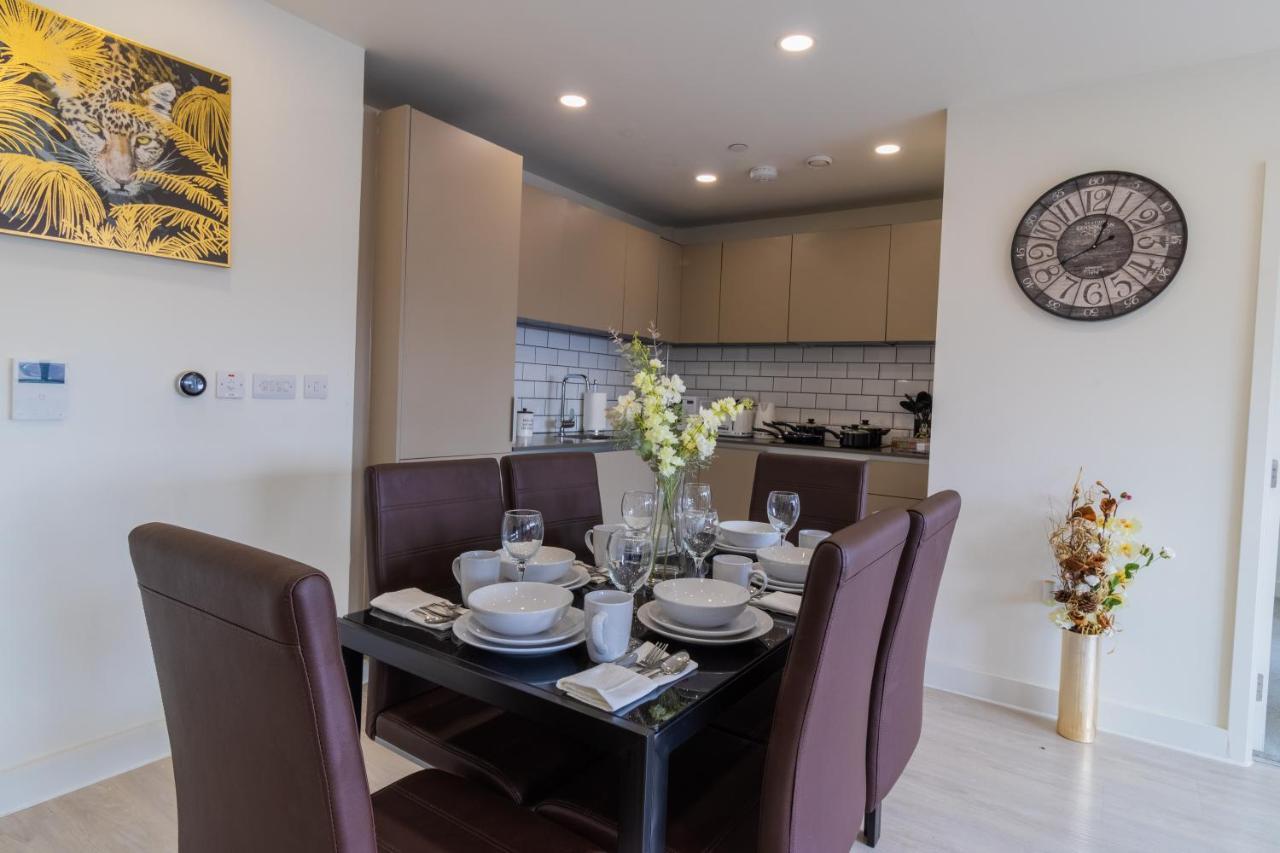 Virexxa Bedford Centre - Executive Suite - 2Bed Flat With Free Parking & Gym Buitenkant foto